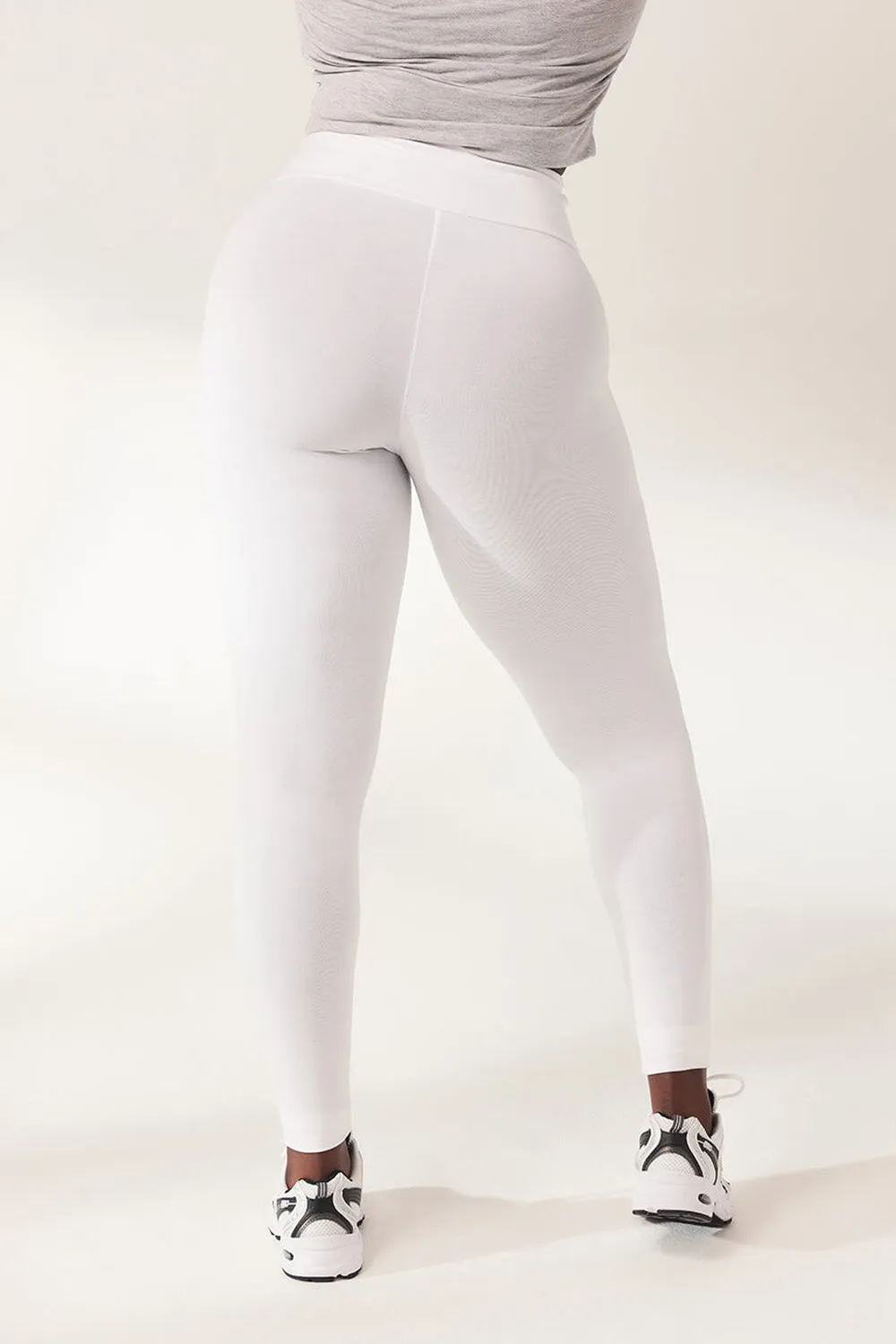 Curve Lightweight Everyday High Waisted Leggings - White