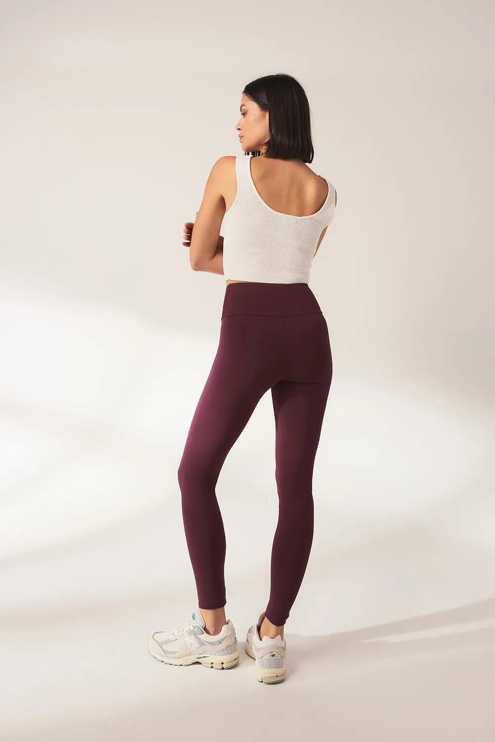 Lightweight Everyday High Waisted Leggings - Burgundy