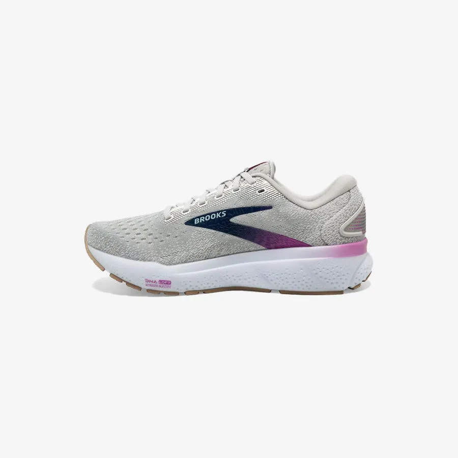 Women's Ghost 16 Wide D (White/Grey/Estate Blue)